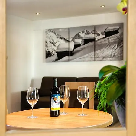 Sunup Living 公寓 索尔登